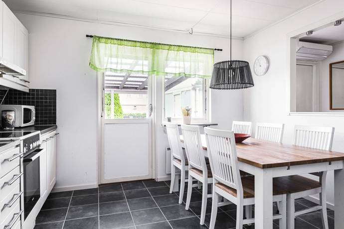 5 rum Radhus på Viringegatan 4 Mjölby kommun - bild 9