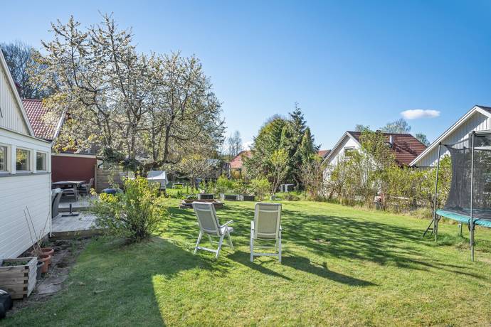 6 rum Villa på Dahliavägen 31 Haninge kommun - bild 22
