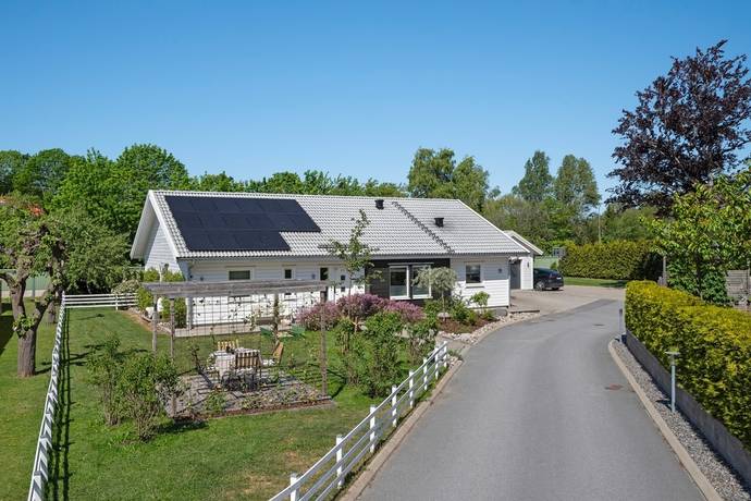 6 rum villa på Solhemsvägen 1C Ekerö / Träkvista, Ekerö kommun - bild 2