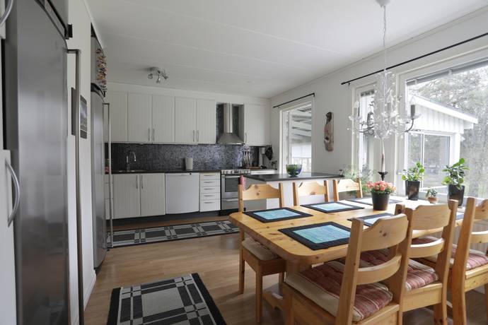 148 m² Villa på Häggvägen 13 Varvet Örnsköldsviks kommun - bild 9
