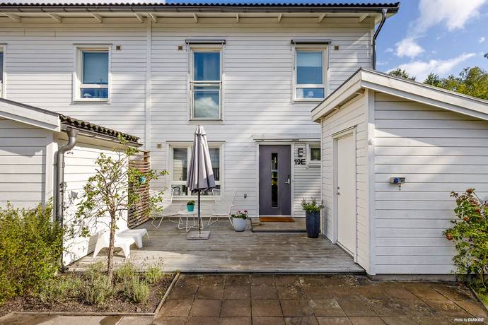 5 rum radhus på Bonstorpsvägen 19E Södra Lindhult, Örebro kommun - bild 4