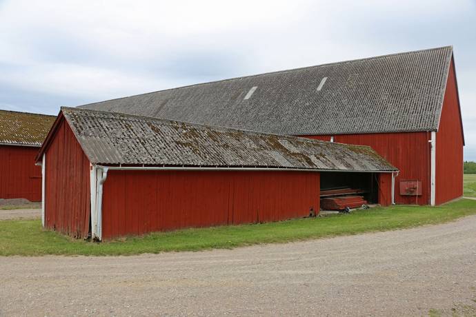 Gård med jordbruk på Govlösa Mjölby kommun - bild 10
