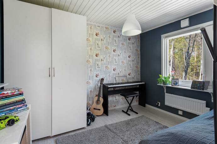 4 rum Vinterbonat fritidshus på Kåbyvägen 7 Västanvik - Rådmansö Norrtälje kommun - bild 27