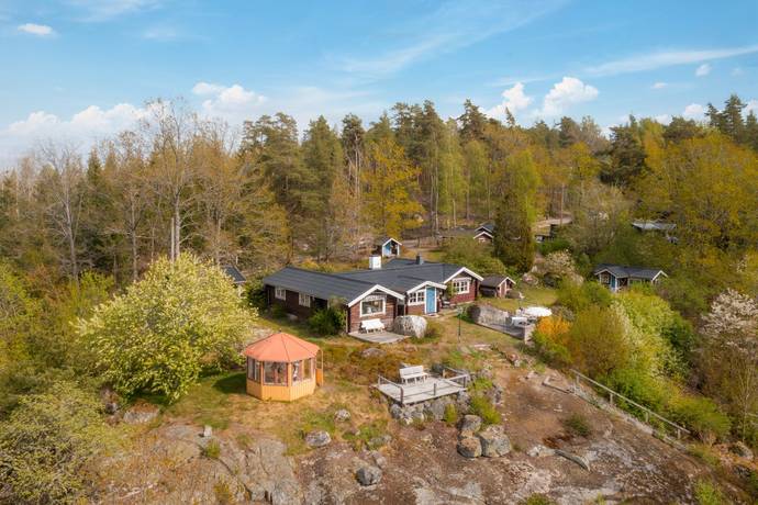 5 rum vinterbonat fritidshus på Smedstorp Utsikten 1 Husby-Oppunda , Nyköpings kommun - bild 3
