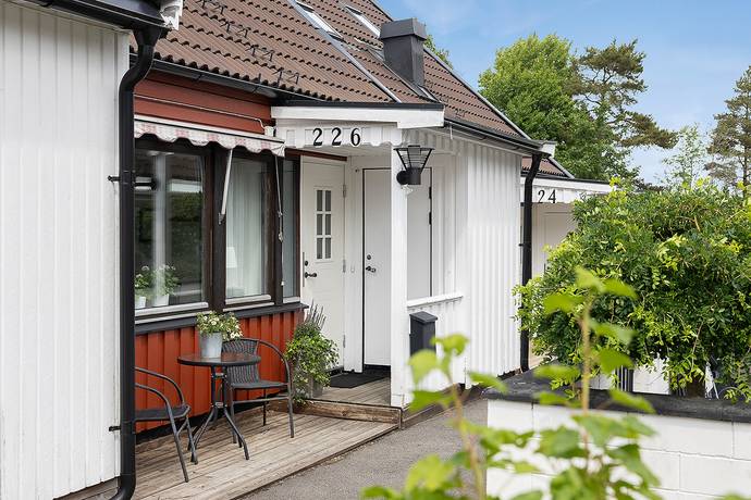 3 rum Radhus på Sparrfeltsgatan 226 Kristineberg Borås kommun - bild 6