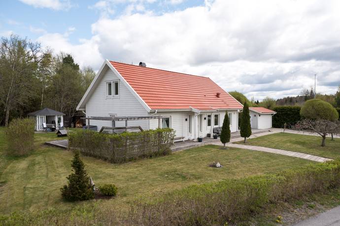7 rum villa på Kantorsvägen 41 Skokloster Slottsskogen, Håbo kommun - bild 2