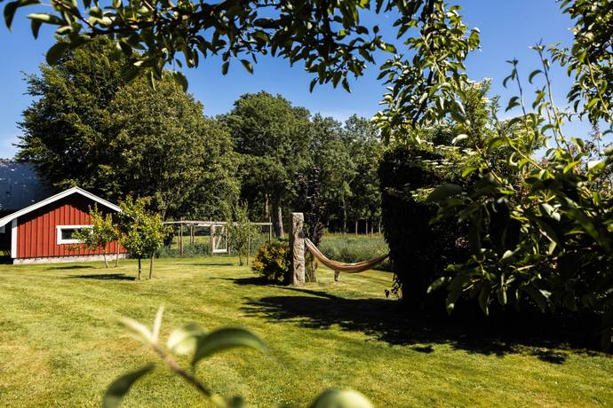 8 rum gård med jordbruk på Tjureda Södregård 2 Åby, Växjö kommun - bild 5