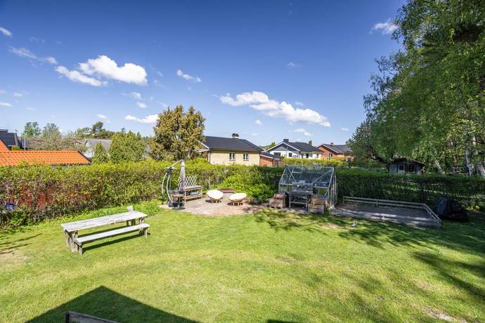 6 rum villa på Skyttens väg 74 Kungsängen, Upplands-Bro kommun - bild 2