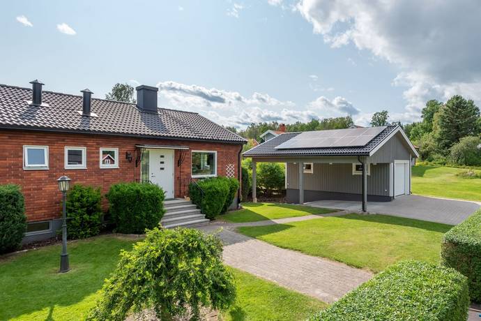 4 rum villa på Skolvägen 7 Sköllersta, Hallsbergs kommun - bild 1