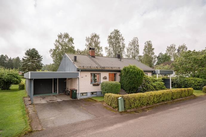 5 rum villa på Åkervägen 18 Grytnäs gärde, Avesta kommun - bild 1