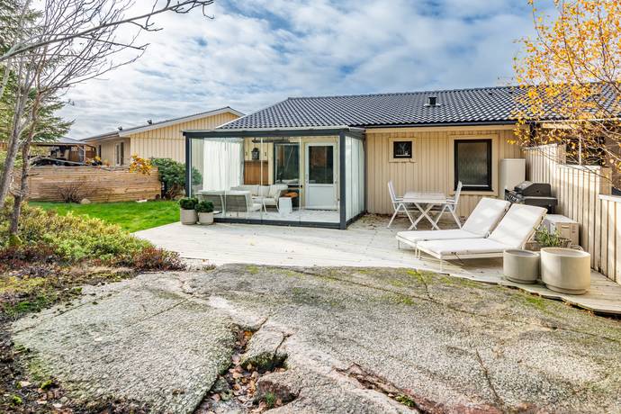Bastugärdesvägen 15, Margretelund, Österåkers kommun