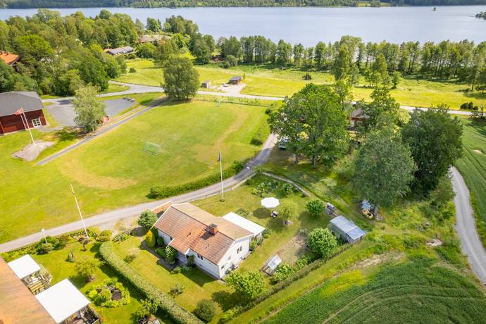 3 rum villa på Näshulta skolväg 3 Näshulta, Eskilstuna kommun - bild 1
