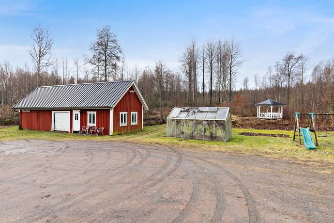 12 rum Villa på Södra vägen 66 Unnaryd Hylte kommun - bild 22