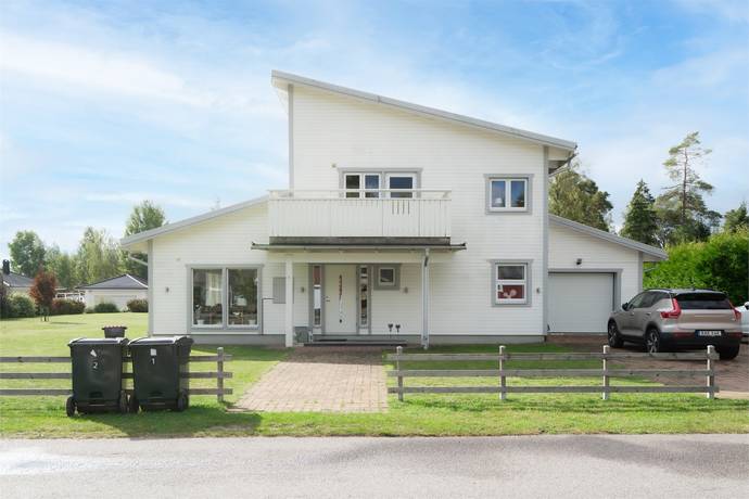 6 rum villa på Myrvägen 11B Svärtinge, Norrköpings kommun - bild 1