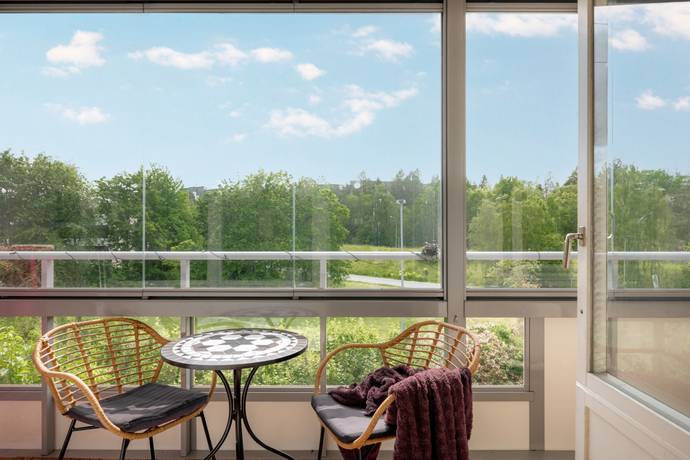 3 rum lägenhet på Lomvägen 623 Kärrdal, Sollentuna kommun - bild 2