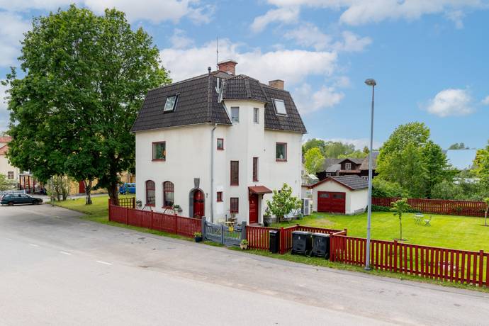 6 rum villa på Järnvägsgatan 10A & Järnvägsgatan 8 Målilla, Hultsfreds kommun - bild 3