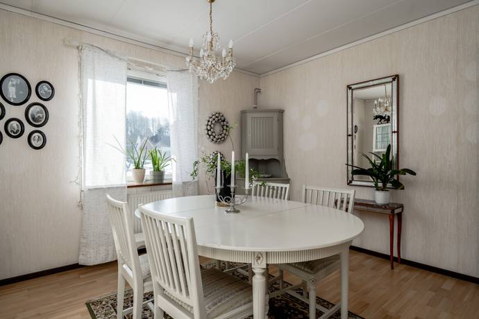 5 rum Villa på Medelpadsvägen 16 Söderhamns kommun - bild 9