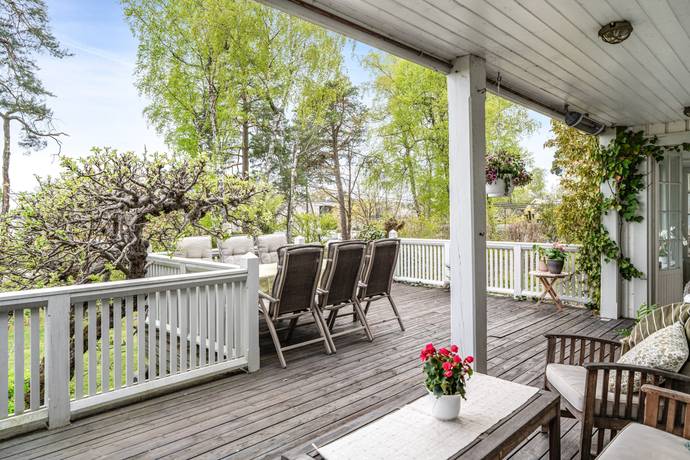 7 rum Villa på Drakskeppsvägen 20 Viggbyholm Sjösidan Täby kommun - bild 18