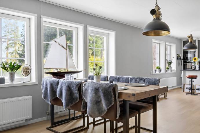 4 rum Villa på Hammarsgårdsvägen 11C Ekolsund Enköpings kommun - bild 15