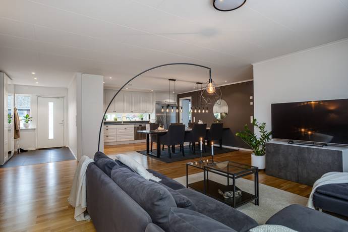 6 rum villa på Nygårdsvägen 2B Okome, Falkenbergs kommun - bild 2