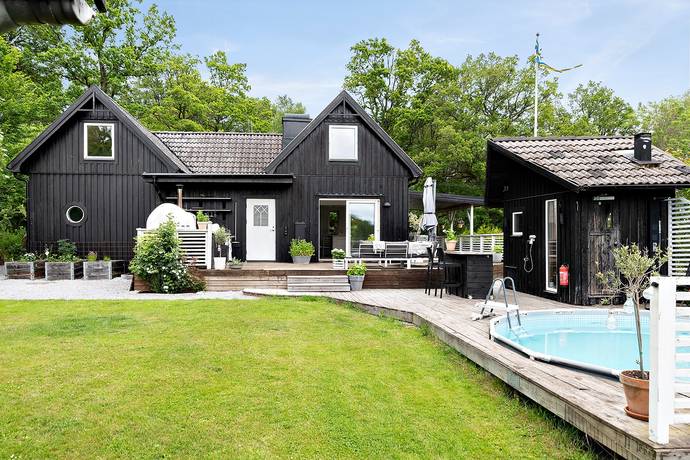Björkerydsvägen 7, Bräkne-hoby, Ronneby kommun