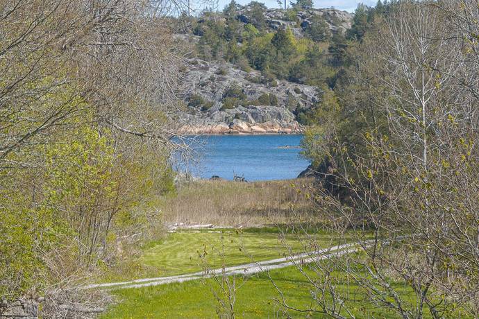 10 rum villa på Tjärnöbo Nedre 1 Bohuslän, Strömstads kommun - bild 5