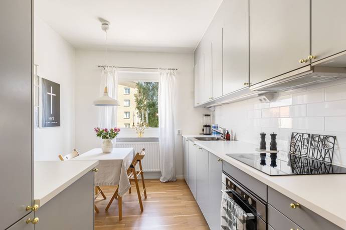 2 rum lägenhet på Heljestrandsgatan 9B Norr, Eskilstuna kommun - bild 1