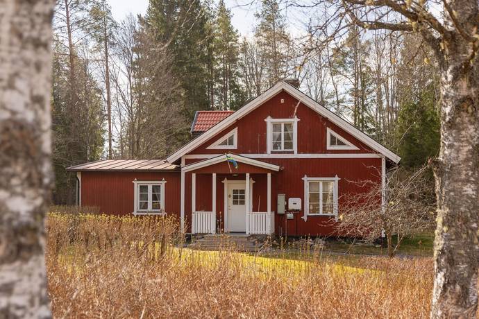 6 rum villa på Vigelsbo gruvor 18 Österbybruk, Östhammars kommun - bild 2