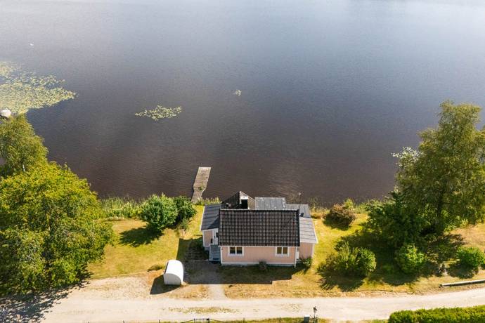 villa på Kärleksvägen 8 Ryd, Tingsryds kommun - bild 2