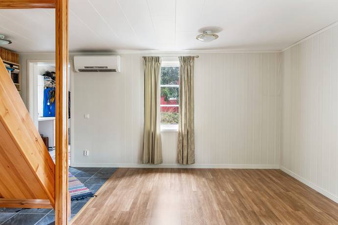 5 rum Villa på Rödhakestigen 4B Sundänge Köpings kommun - bild 5