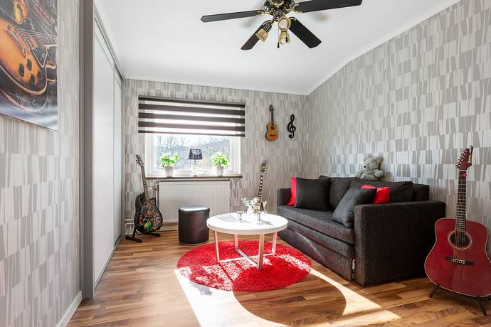 5 rum Radhus på Lantmätarvägen 68 Gamla Bro Upplands-Bro kommun - bild 17
