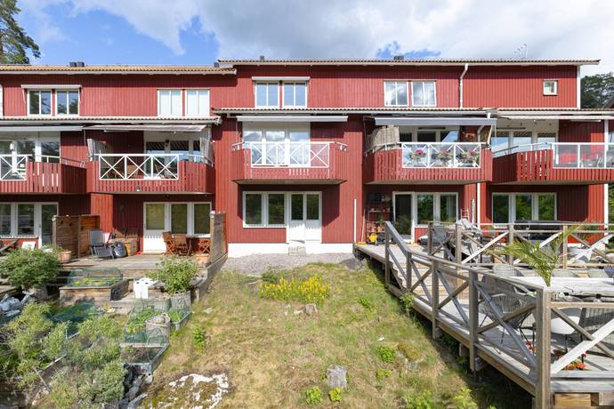 7 rum radhus på Skolbacken 47 Sigtuna - Centralt, Sigtuna kommun - bild 1