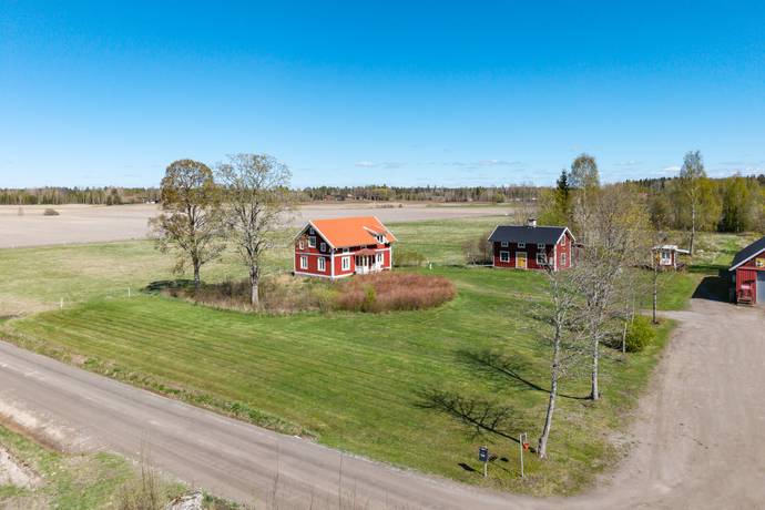 4 rum villa på Torpa 590 Nora, Örebro kommun - bild 1