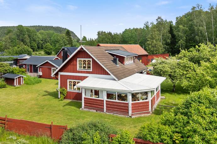 Gård utan jordbruk på Karlsgårdarna 12 Säter Säters kommun - bild 20
