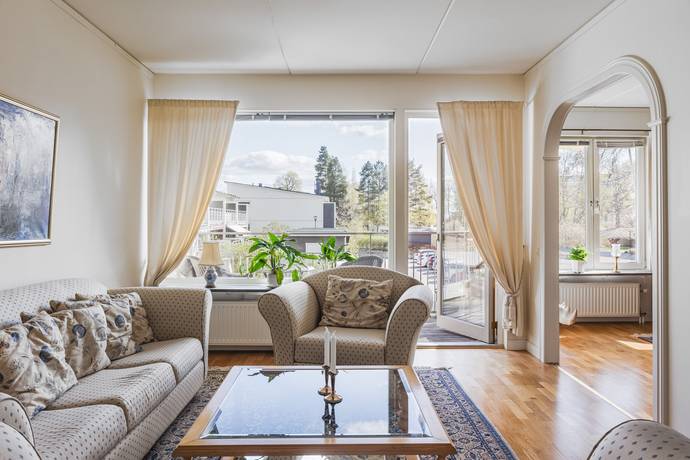 4 rum lägenhet på Gustaf Kjellbergs väg 34 Ulleråker, Uppsala kommun - bild 1