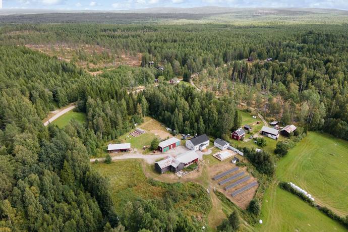 10 rum gård/skog på Åsnorrbodarna 246 Njurunda, Nordanstigs kommun - bild 3