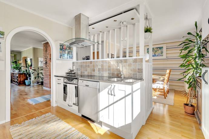 6 rum Villa på Älvkvarnsvägen 11 Bålsta Håbo kommun - bild 11