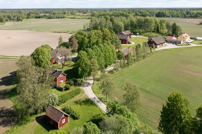 6 rum Gård utan jordbruk på Sigtuna 607 och 609 Dyltabruk Örebro kommun - bild 88