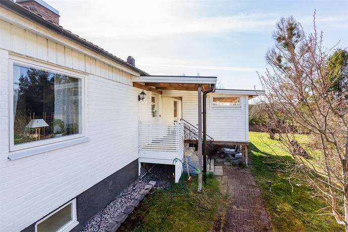 4 rum Villa på Birkagatan 36 Kungsörs kommun - bild 2