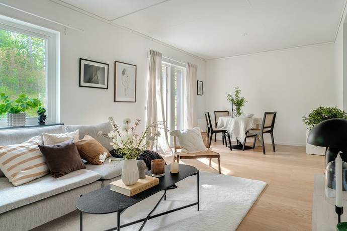 5 rum lägenhet på Vittrornas väg 36 Älvängen, Ale kommun - bild 2