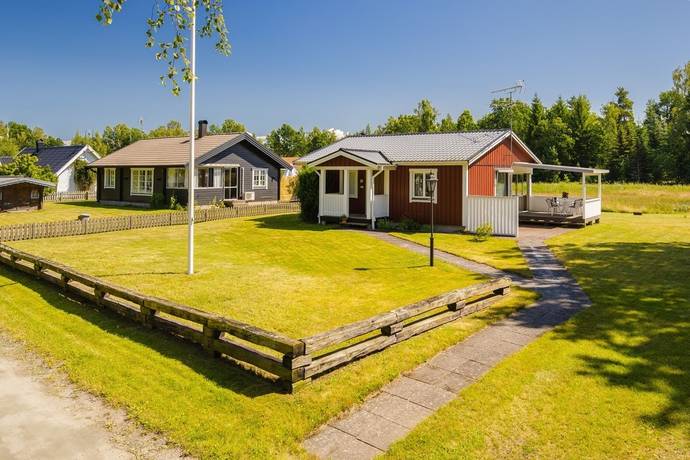 Första Svanviksvägen 1, Svanvik-Truve, Götene kommun