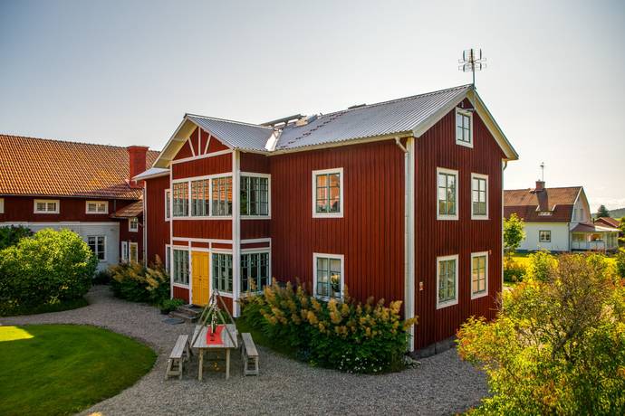 6 rum gård/skog på Östra Höle 9358 Rengsjö, Bollnäs kommun - bild 4