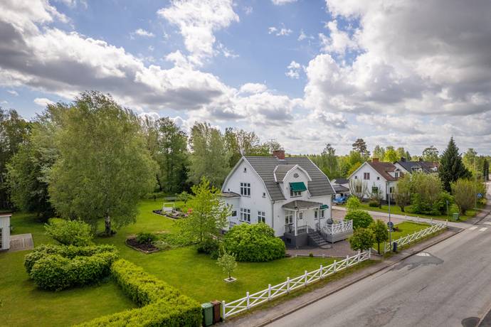 6 rum villa på Värsåsvägen 17 Tibro, Tibro kommun - bild 1