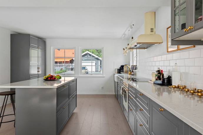 villa på Porfyrvägen 5 Skörby, Håbo kommun - bild 5