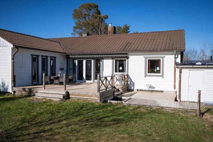 5 rum villa på Bruksgatan 24 Byske, Skellefteå kommun - bild 3