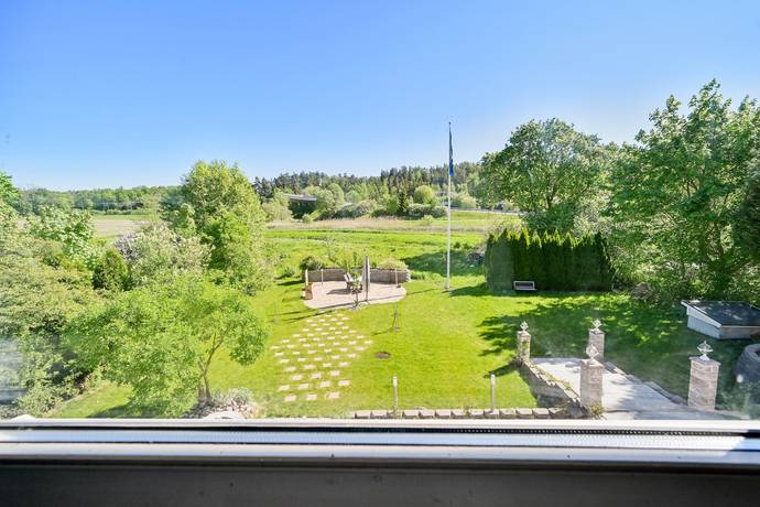 8 rum Villa på Åvägen 6 Runby Upplands Väsby kommun - bild 16