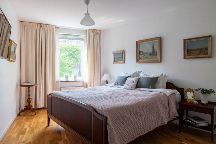 3 rum lägenhet på Karlaplan 10, 1 tr Östermalm, Stockholms kommun - bild 5