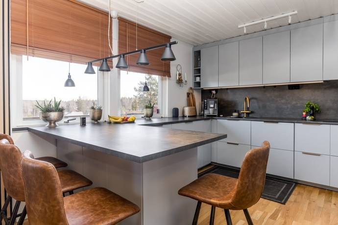 6 rum Villa på Lövstigen 16 Håksberg Ludvika kommun - bild 8