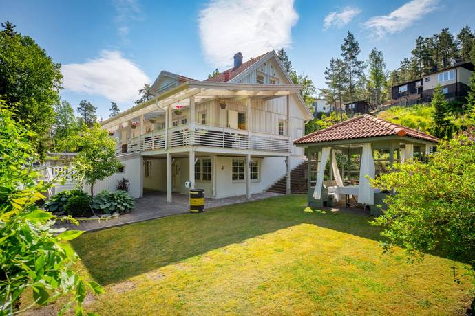 9 rum villa på Älggräsvägen 32 Tullinge, Botkyrka kommun - bild 5
