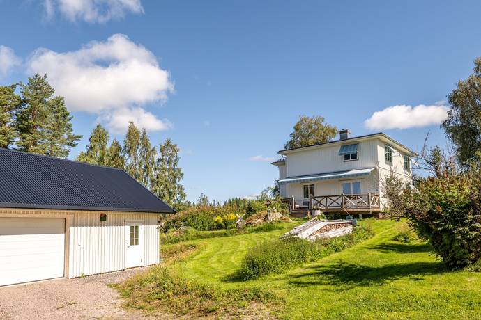 5 rum Villa på Östra Hångstad Bergbacka 1 Eda kommun